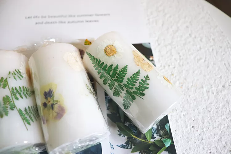 flower pillar candle